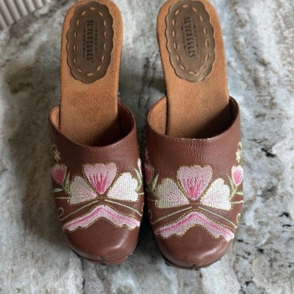 Seychelles/Anthropologie Floral Embroidered Women's Shoes
